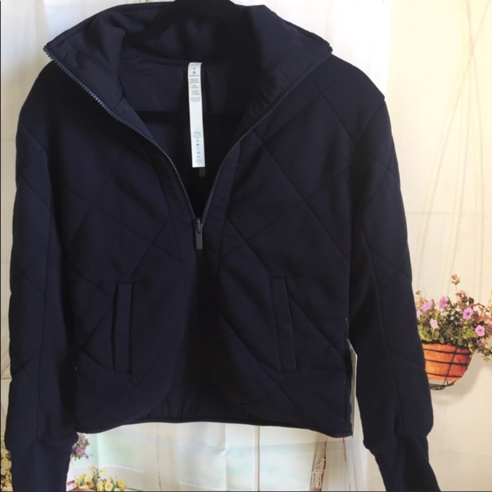 NWT MDNI LULULEMON FOREVER WARM JACKET Size 4 or 6 - Picture 4 of 8